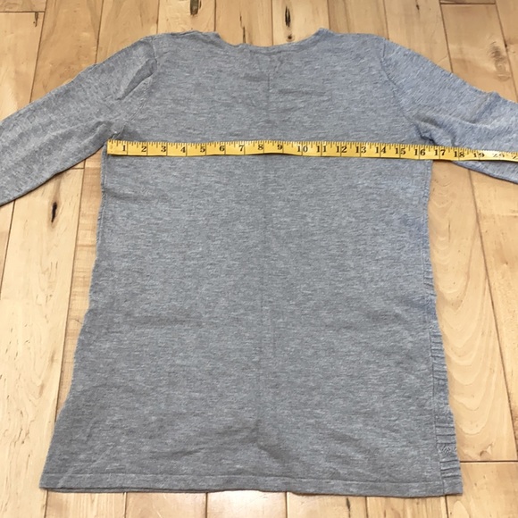 3/$20 Buffalo sweater - Picture 5 of 5